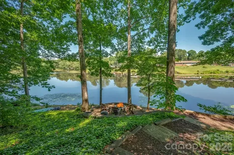 377 Kingswood Drive Forest City NC 28043