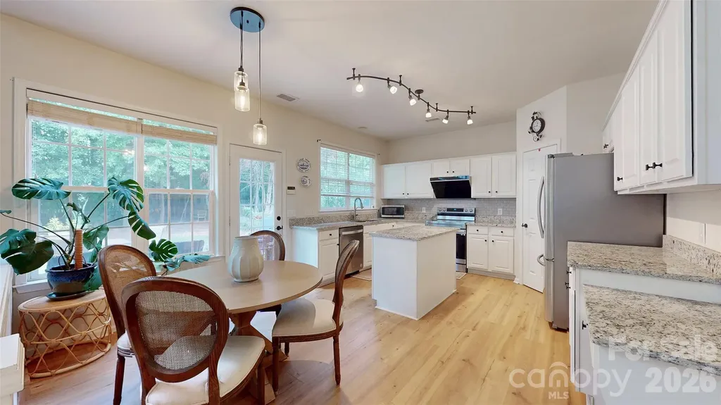 3543 Manor House Drive Charlotte NC 28270