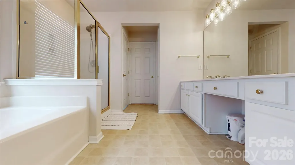 3543 Manor House Drive Charlotte NC 28270