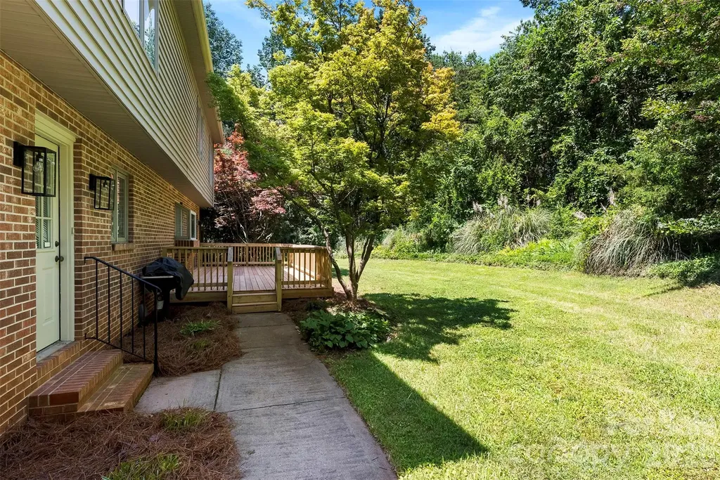 1505 N Cansler Street Kings Mountain NC 28086