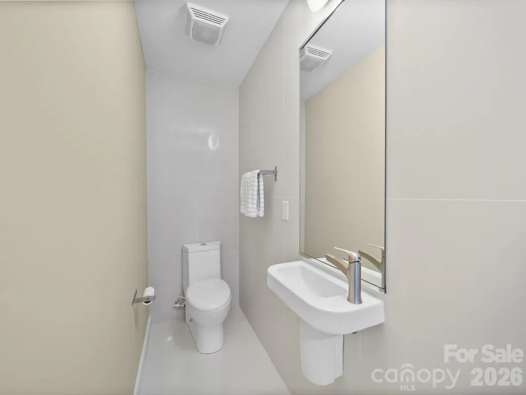 368 Viburnum Way Court Charlotte NC 28208