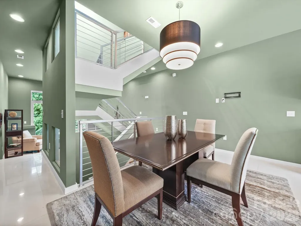 368 Viburnum Way Court Charlotte NC 28208