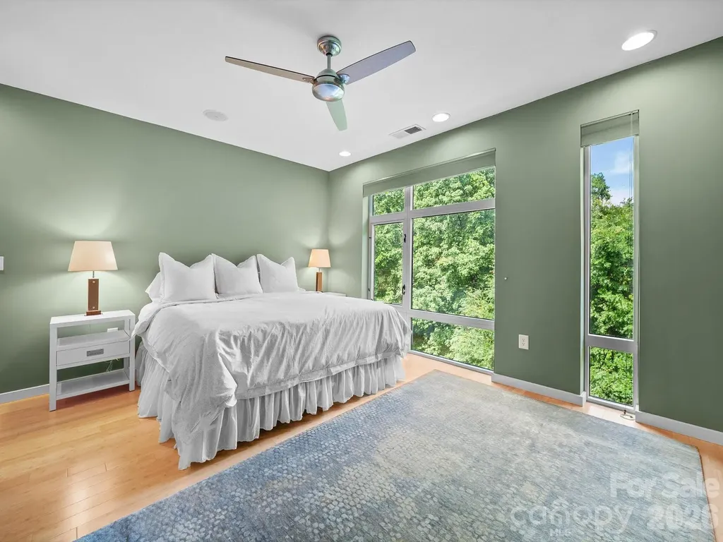 368 Viburnum Way Court Charlotte NC 28208