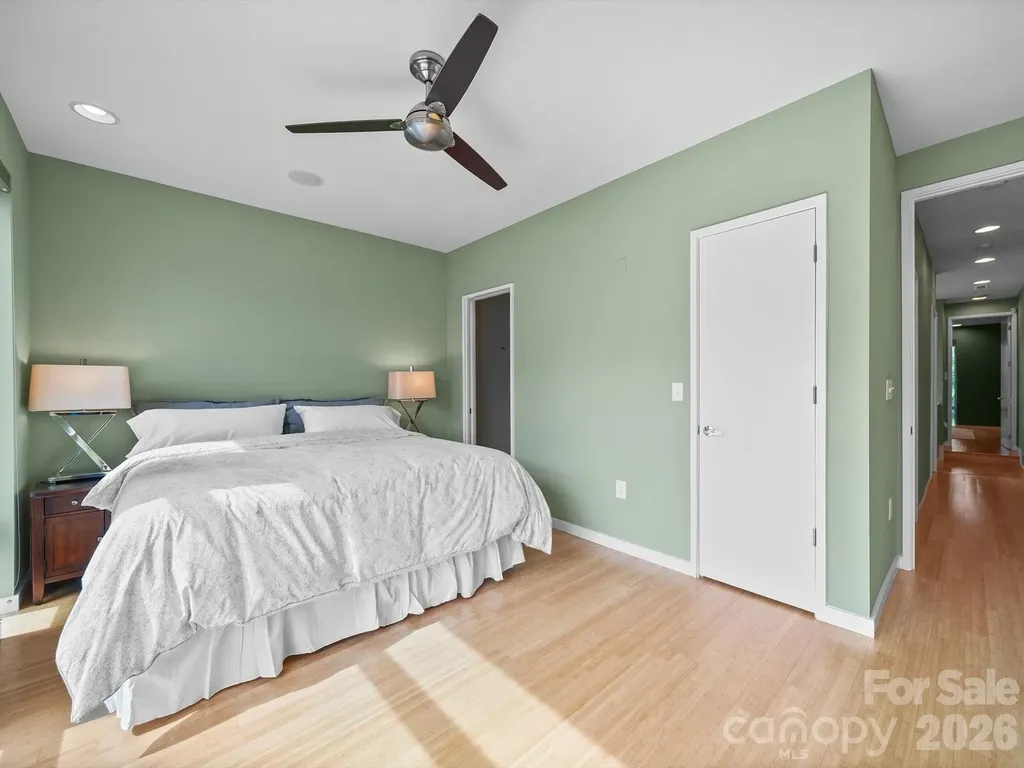 368 Viburnum Way Court Charlotte NC 28208