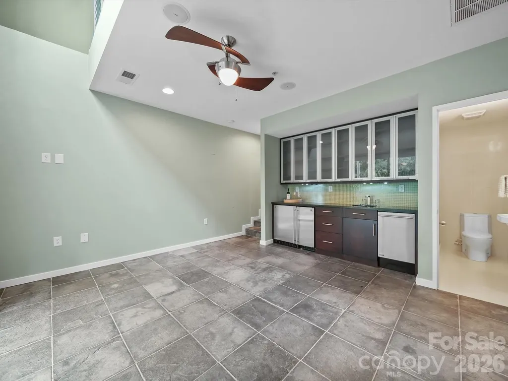368 Viburnum Way Court Charlotte NC 28208