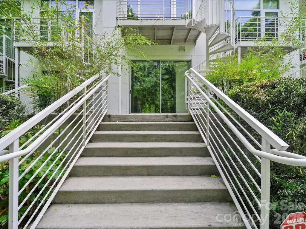 368 Viburnum Way Court Charlotte NC 28208