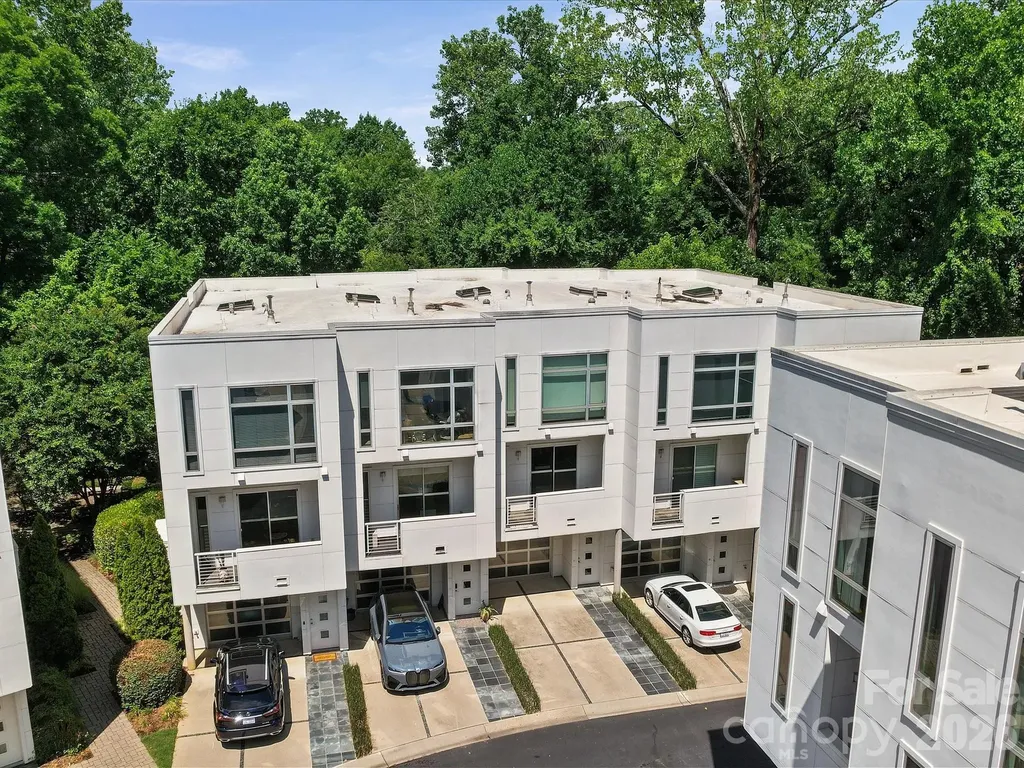 368 Viburnum Way Court Charlotte NC 28208