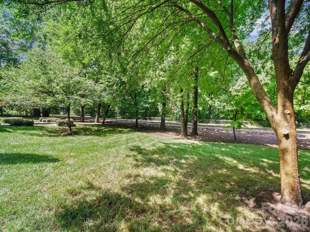 368 Viburnum Way Court Charlotte NC 28208