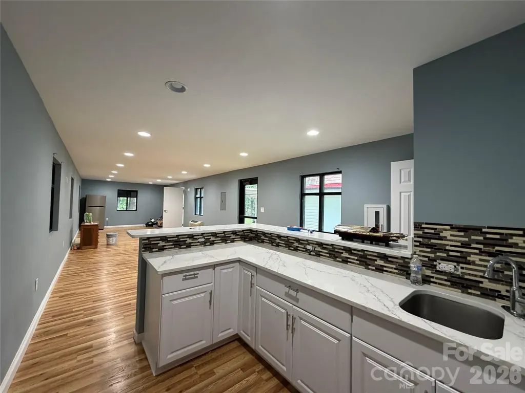 55 S Hildebran Avenue Newton NC 28658