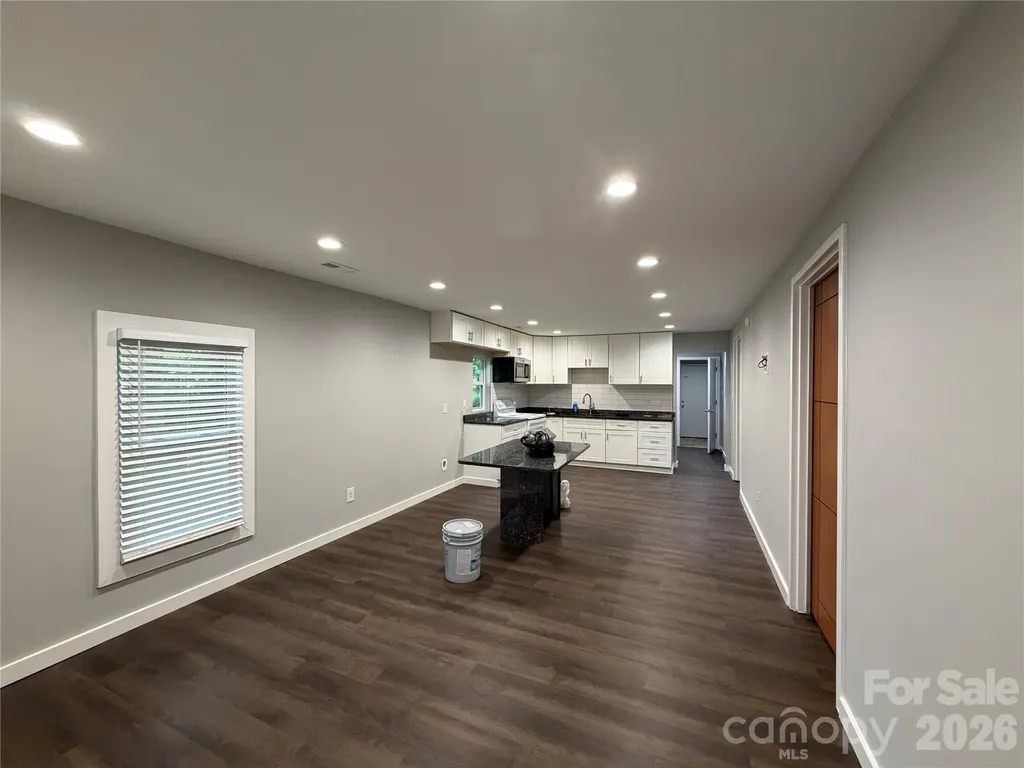 55 S Hildebran Avenue Newton NC 28658
