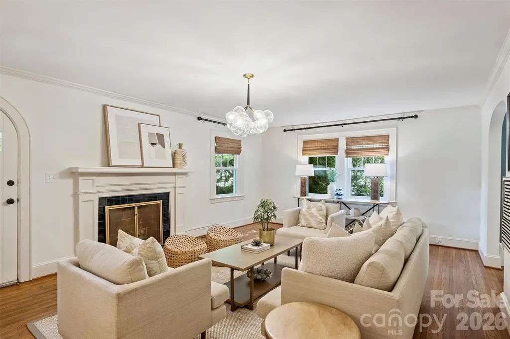 1633 Nassau Boulevard Charlotte NC 28205
