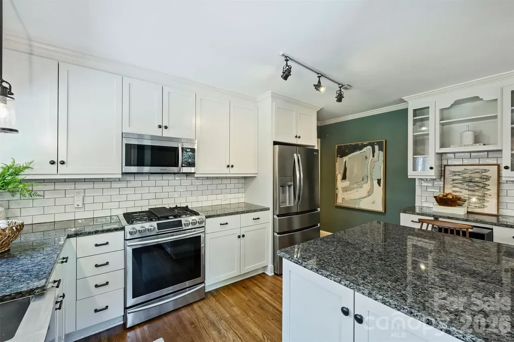 1633 Nassau Boulevard Charlotte NC 28205