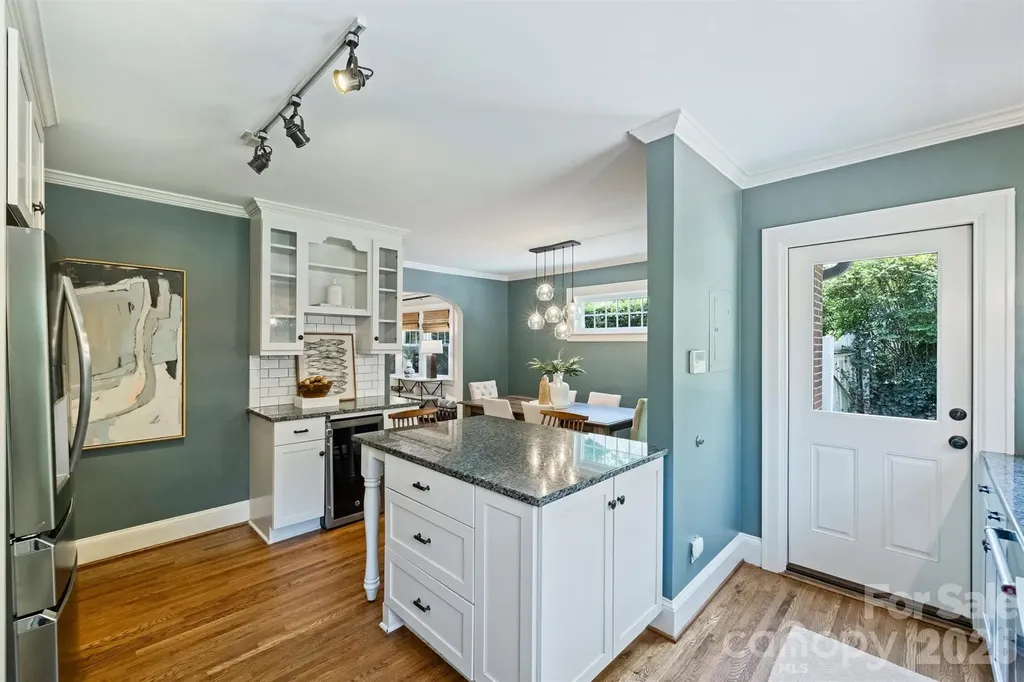 1633 Nassau Boulevard Charlotte NC 28205