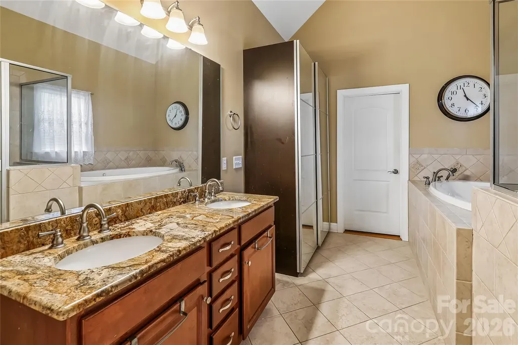 10703 Middle Acres Road Charlotte NC 28213