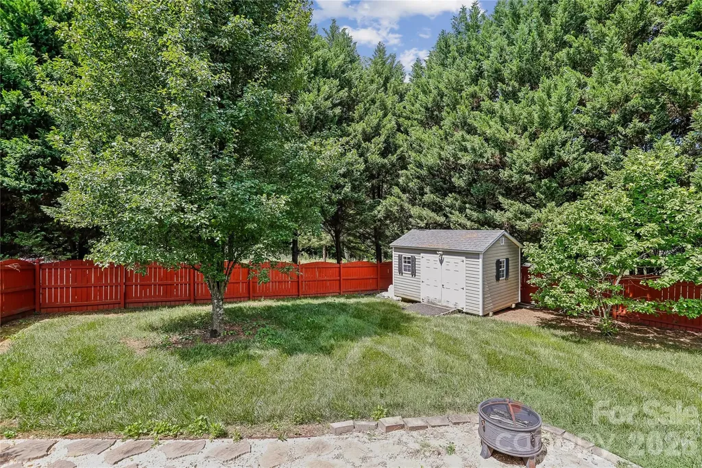 10703 Middle Acres Road Charlotte NC 28213