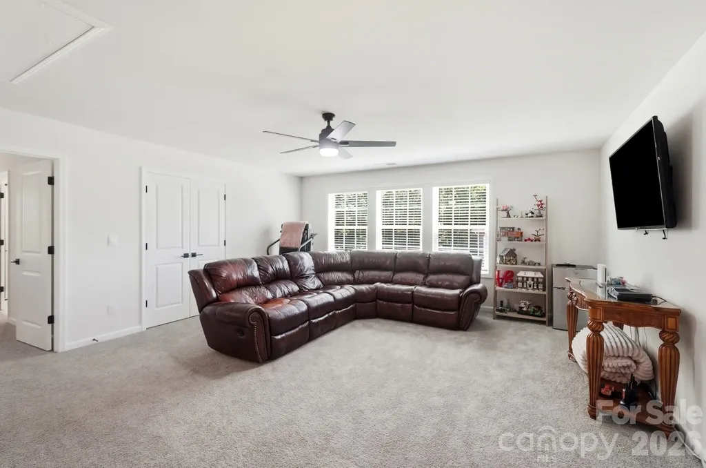 6042 Sylvan Drive Denver NC 28037