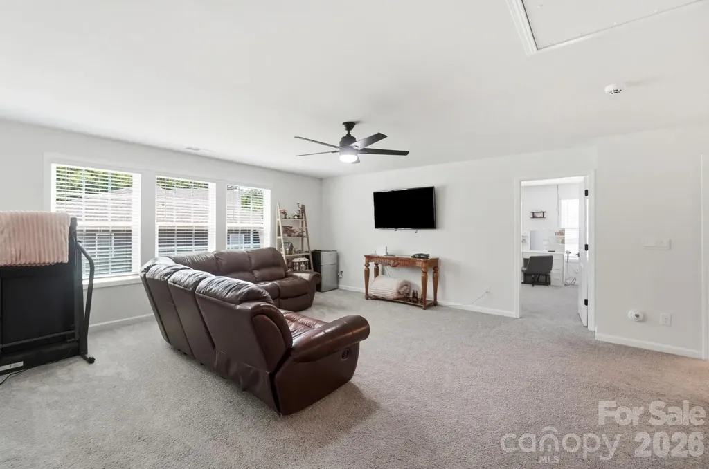 6042 Sylvan Drive Denver NC 28037