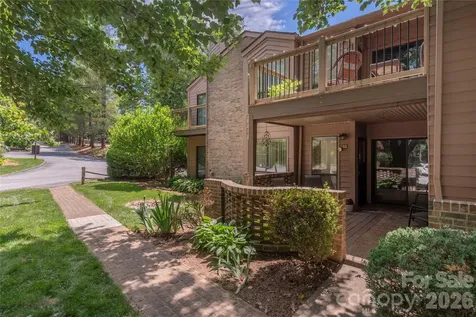 33 Ravencroft Lane Asheville NC 28803