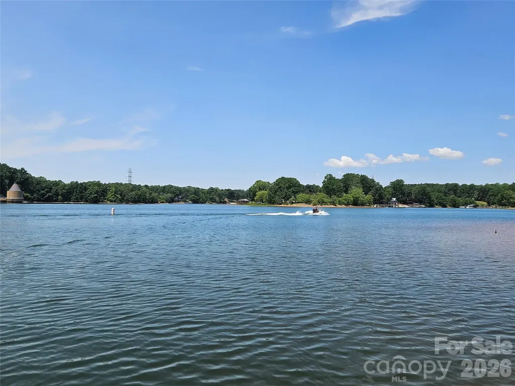 7631 Dellinger Road Denver NC 28037