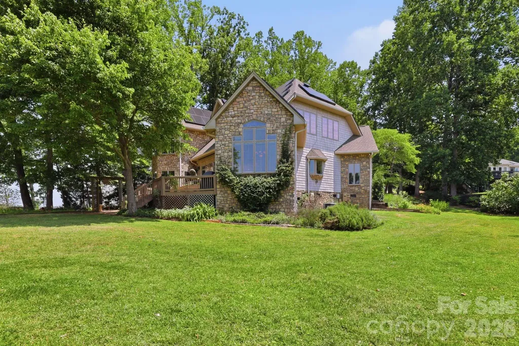 7631 Dellinger Road Denver NC 28037