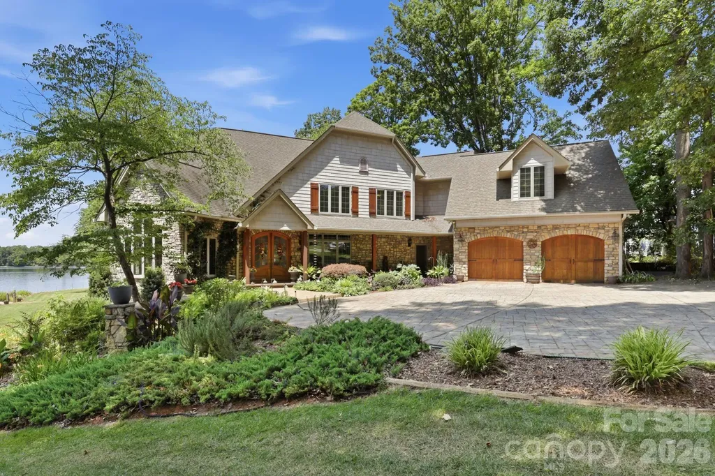 7631 Dellinger Road Denver NC 28037