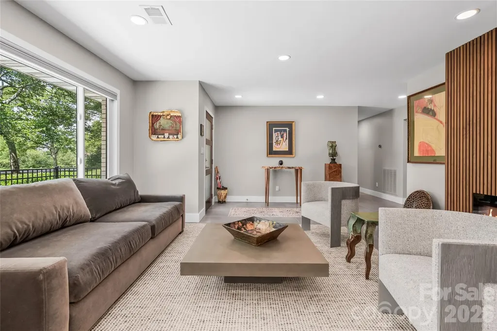 1329 Merrimon Avenue Asheville NC 28804