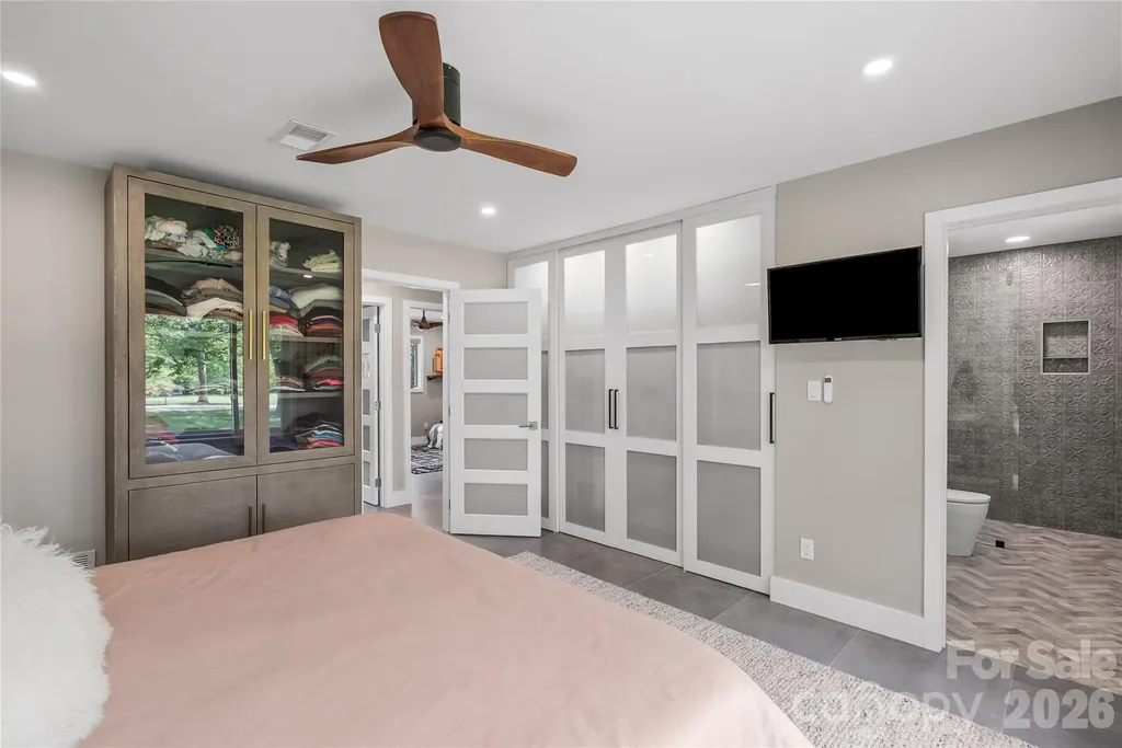 1329 Merrimon Avenue Asheville NC 28804