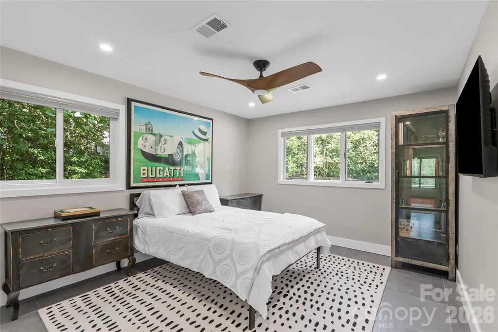 1329 Merrimon Avenue Asheville NC 28804