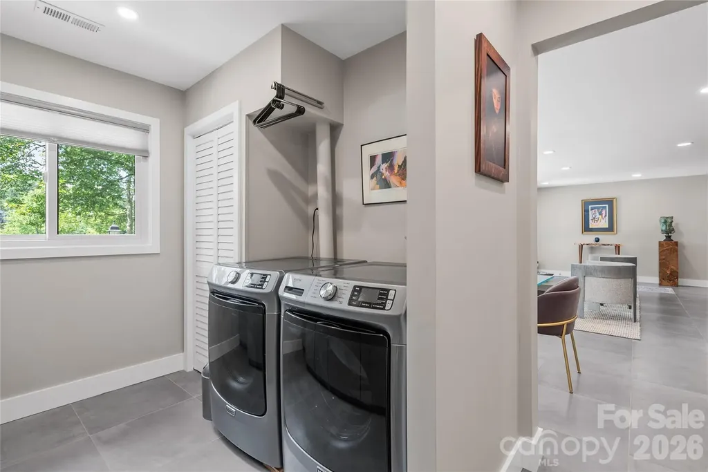 1329 Merrimon Avenue Asheville NC 28804
