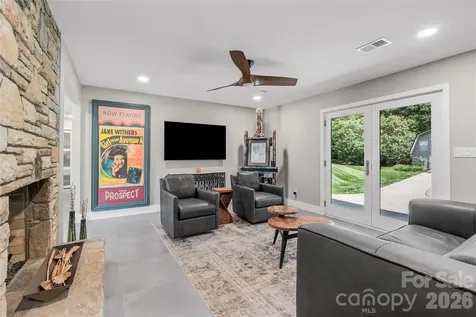 1329 Merrimon Avenue Asheville NC 28804