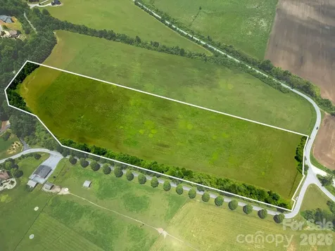 Mini Farm 2 & 3 Tbd Coventry Drive Brevard NC 28712
