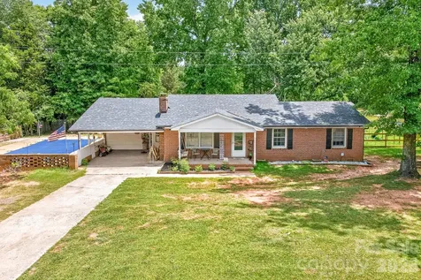 2446 Wood Road York SC 29745