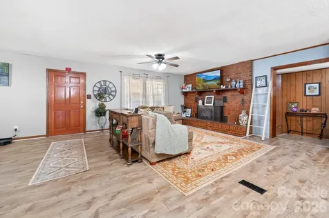 2446 Wood Road York SC 29745