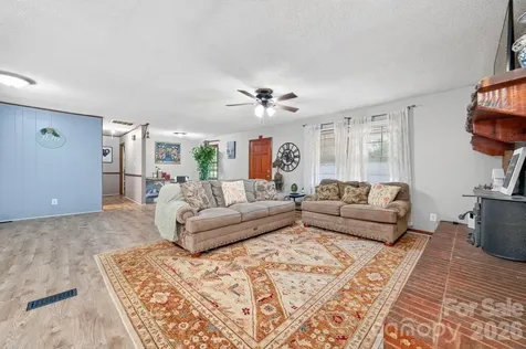 2446 Wood Road York SC 29745