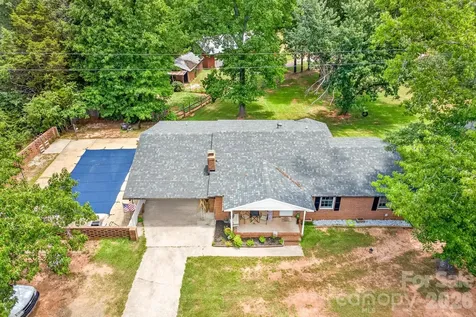 2446 Wood Road York SC 29745