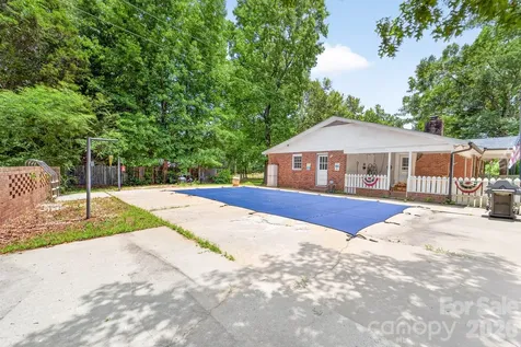 2446 Wood Road York SC 29745