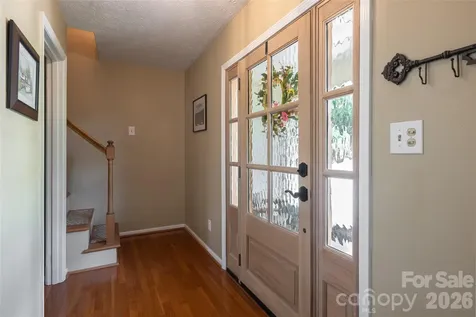 24 Audubon Drive Asheville NC 28804