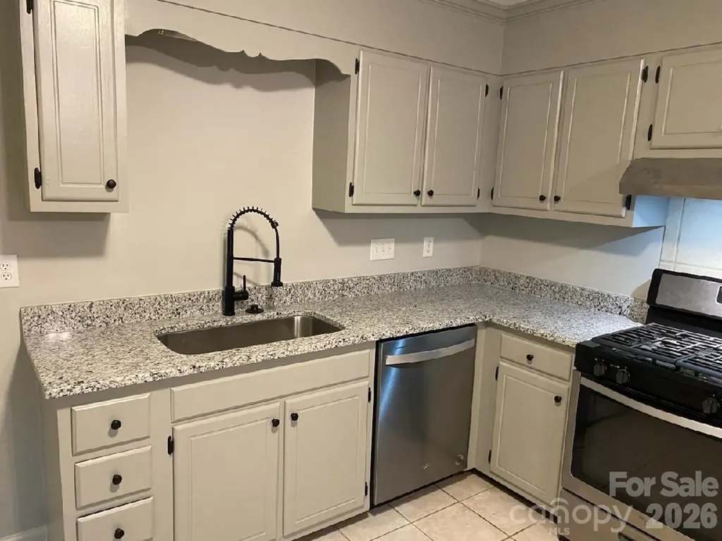 8631 Carmel Road Charlotte NC 28226