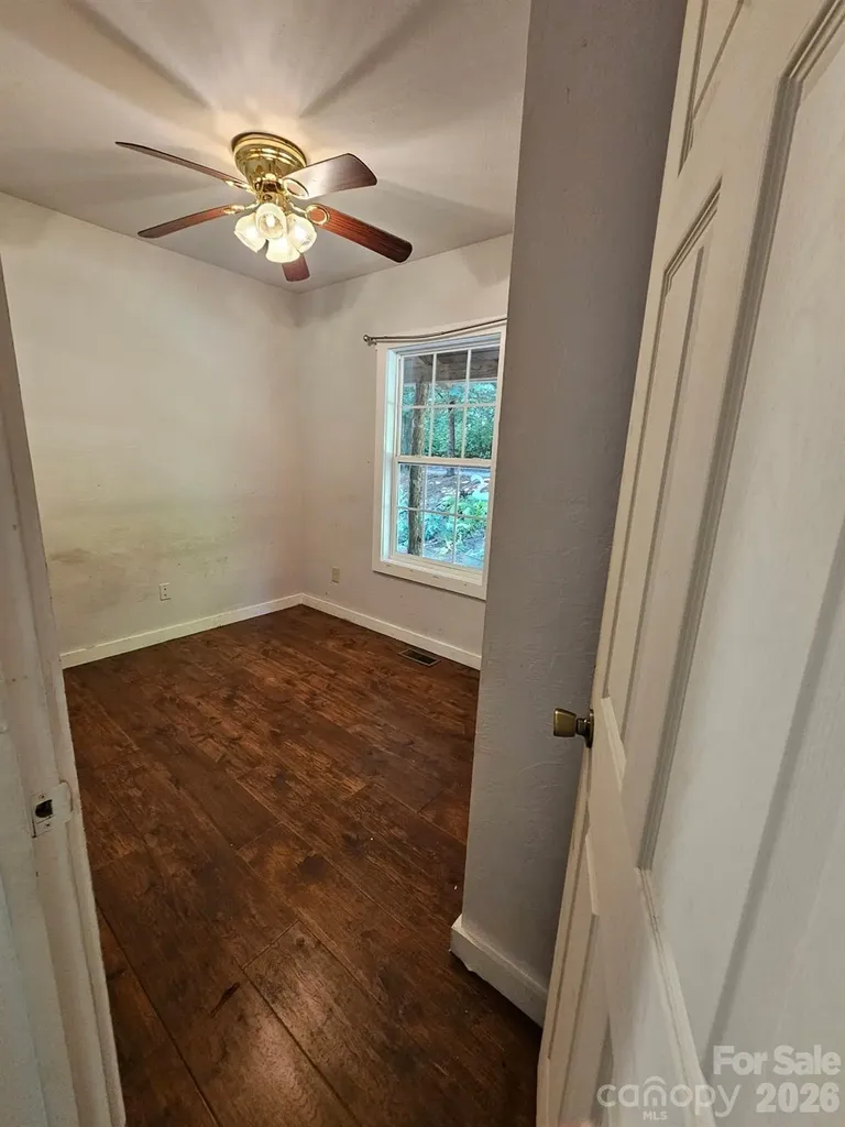100 Squirrel Lane Sapphire NC 28774