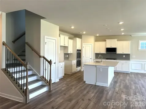 4298 Camden Glen Road Lancaster SC 29720