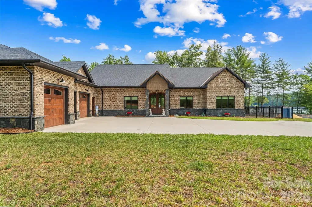 95 Linville View Drive Nebo NC 28761
