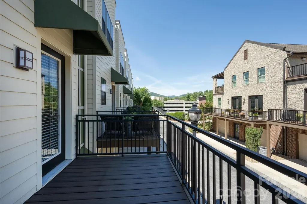 69 Stamford Street Asheville NC 28803