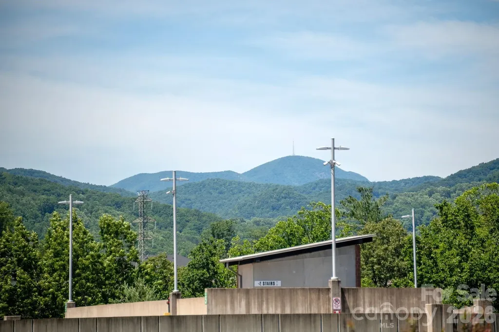 69 Stamford Street Asheville NC 28803