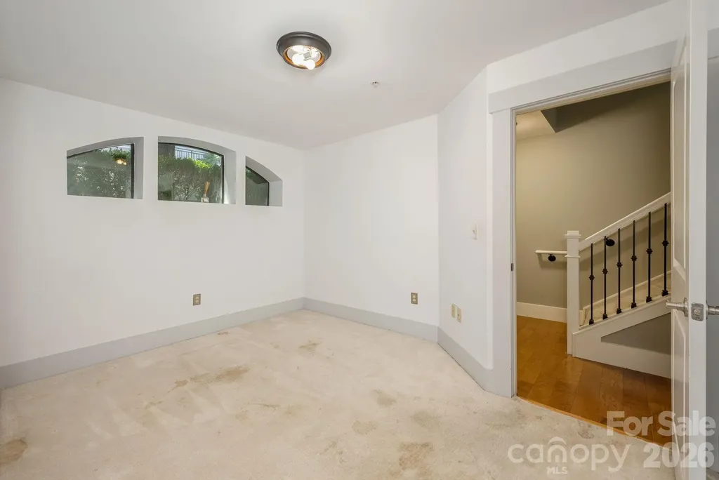 69 Stamford Street Asheville NC 28803
