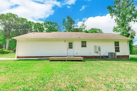 386 Sutton Springs Road York SC 29745