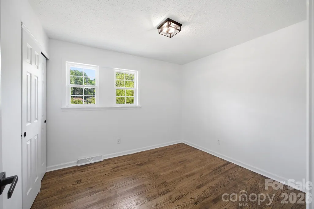 9401 Feldbank Drive Charlotte NC 28216