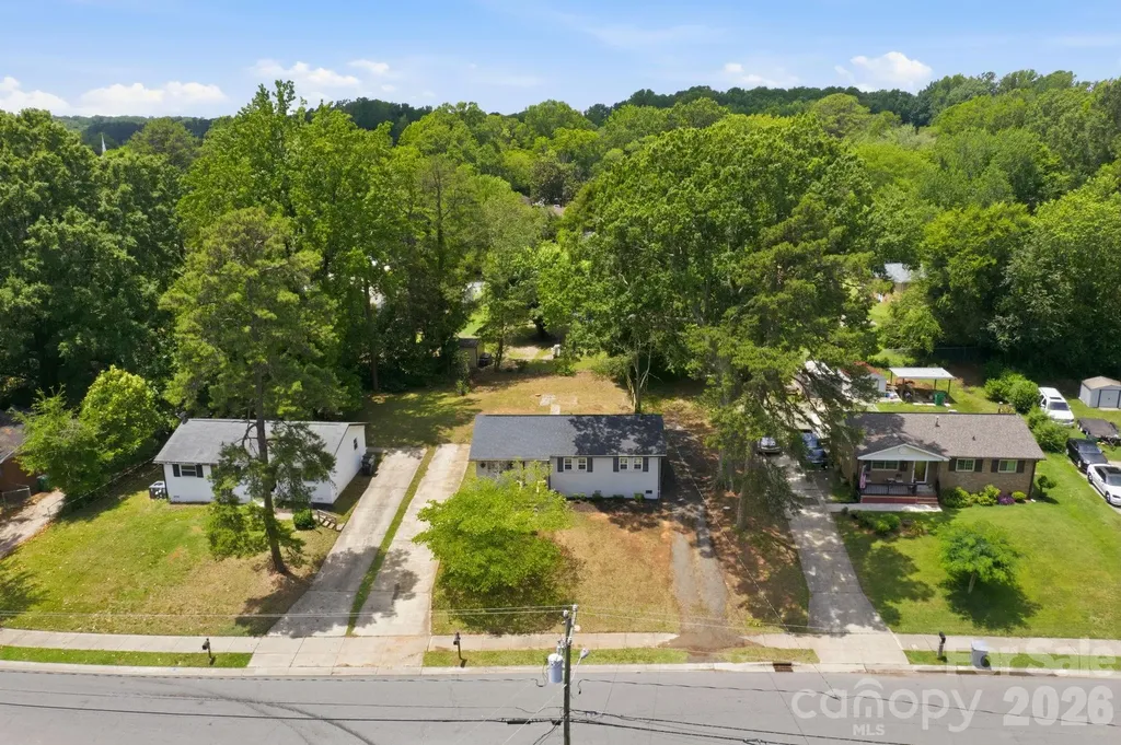9401 Feldbank Drive Charlotte NC 28216
