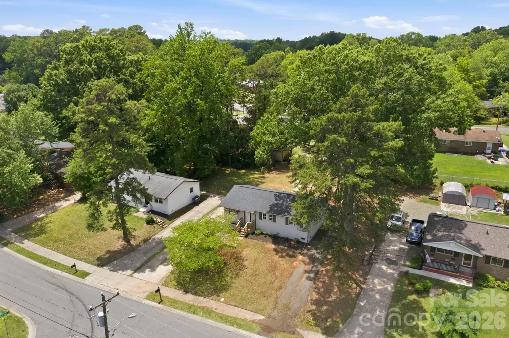9401 Feldbank Drive Charlotte NC 28216