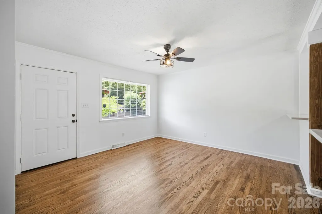 9401 Feldbank Drive Charlotte NC 28216