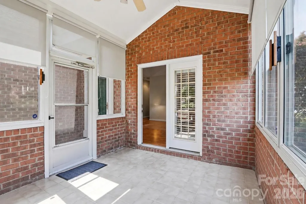 8302 Olde Troon Drive Charlotte NC 28277